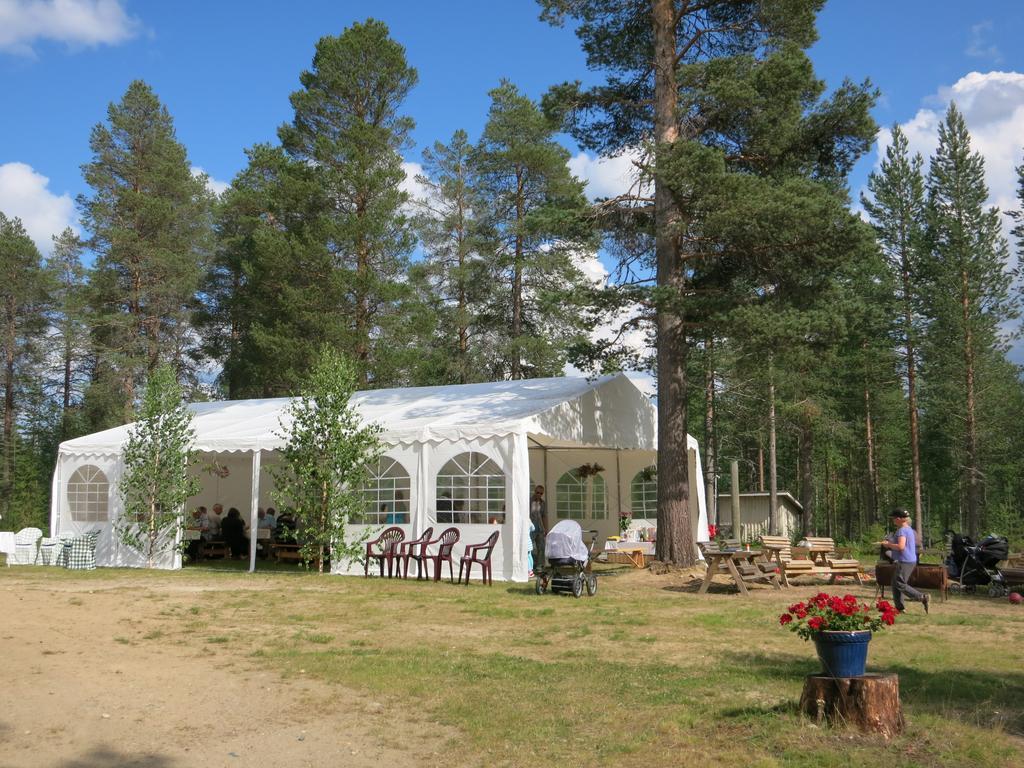 מלון פיהטונטורי Holiday Center Luppo מראה חיצוני תמונה
